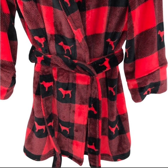 ❤️EUC PINK by VS Ladie's Red/Black Buffalo Plaid Velour Amazingly Soft Bath Robe - Picture 6 of 9